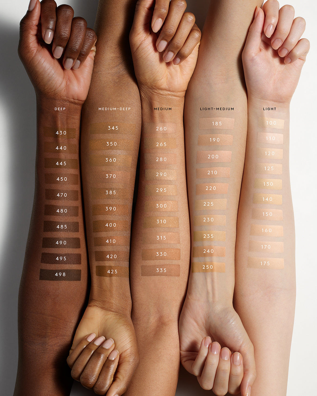 Soft'lit Naturally Luminous Longwear Foundation — 490